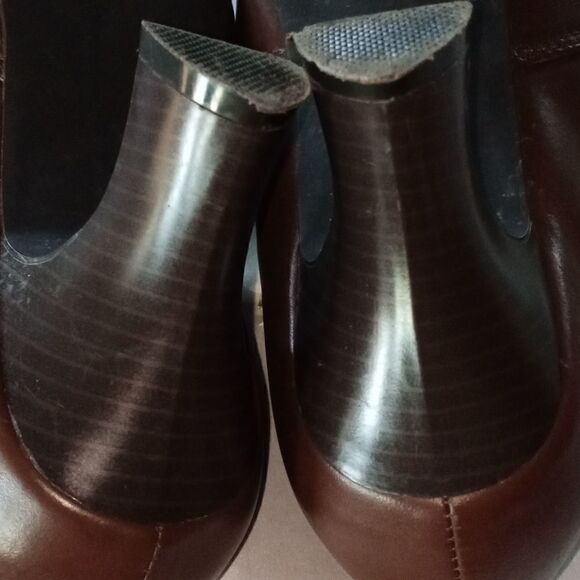 4@30.00 or 30.00 Ladies Boots by AJ VALENCIA - Picture 9 of 15